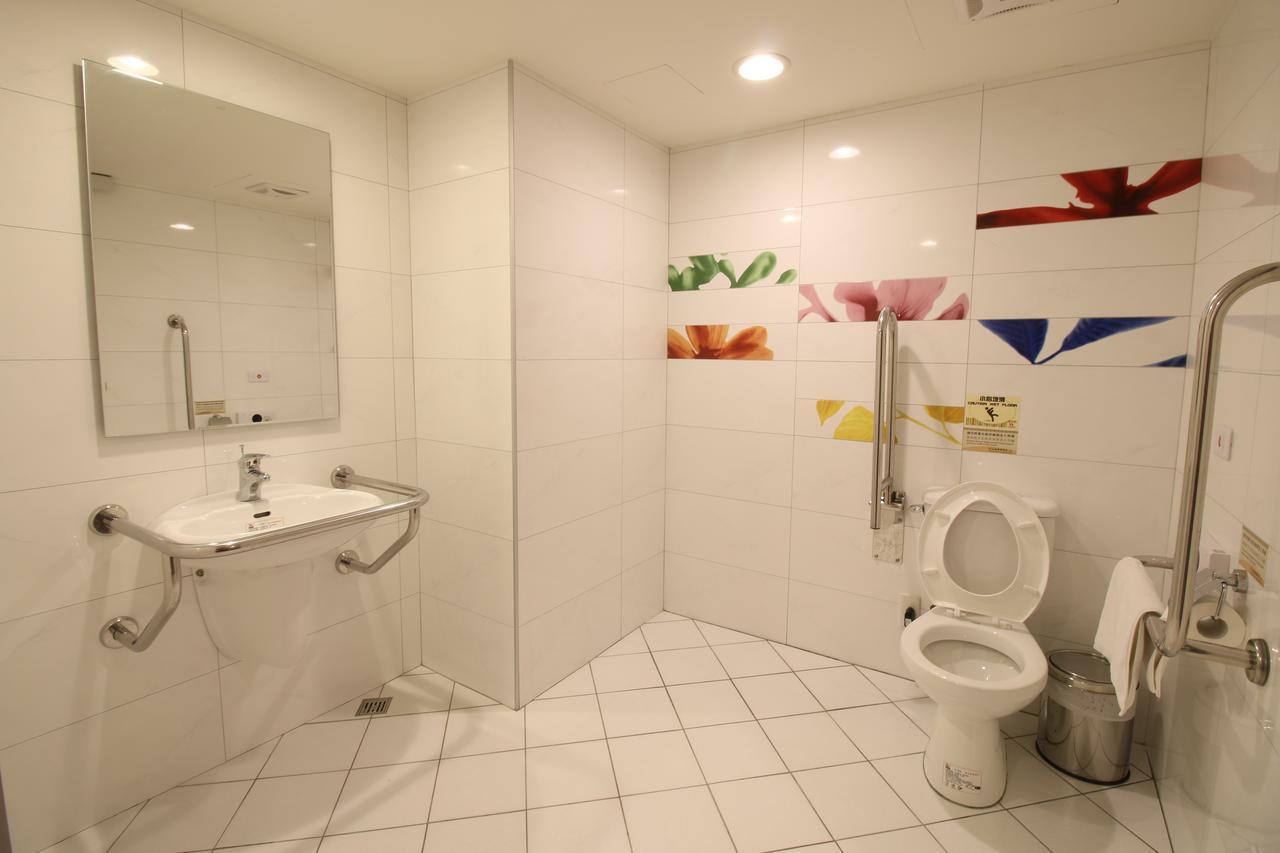 Bamboo Hotel Kaohsiung Dış mekan fotoğraf