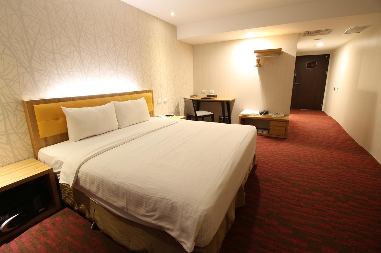 Bamboo Hotel Kaohsiung Dış mekan fotoğraf