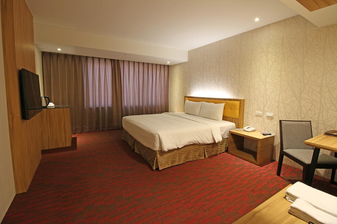 Bamboo Hotel Kaohsiung Dış mekan fotoğraf
