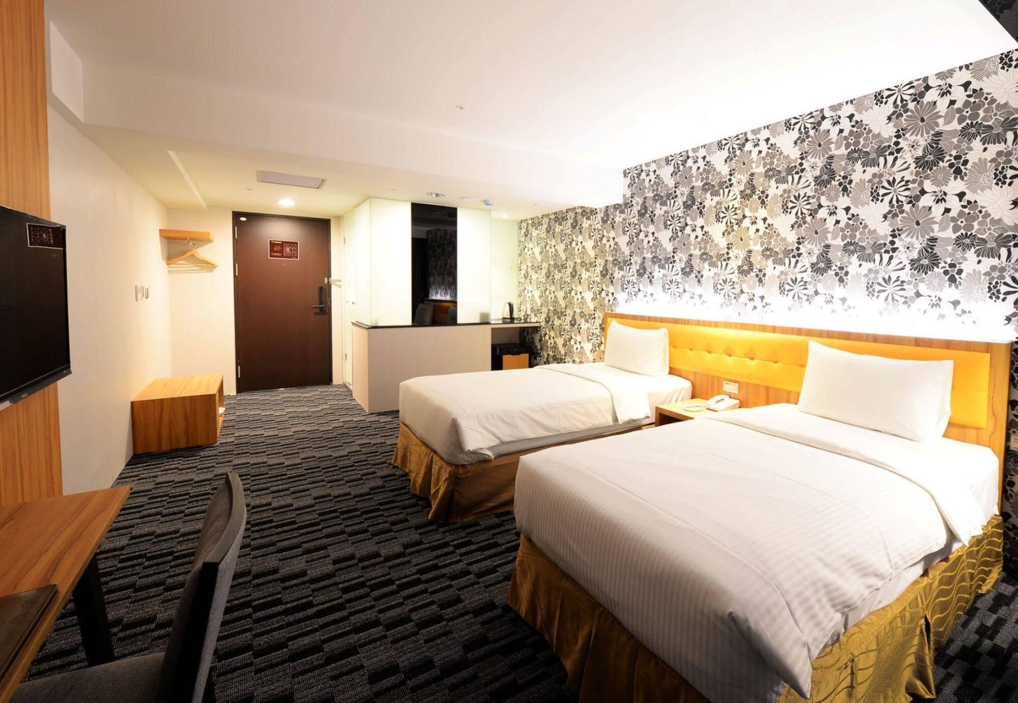 Bamboo Hotel Kaohsiung Dış mekan fotoğraf